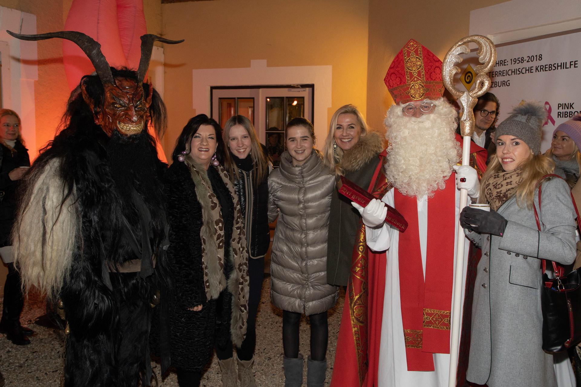 Adventzauber Aigen Charity Nikolaus und Krampus