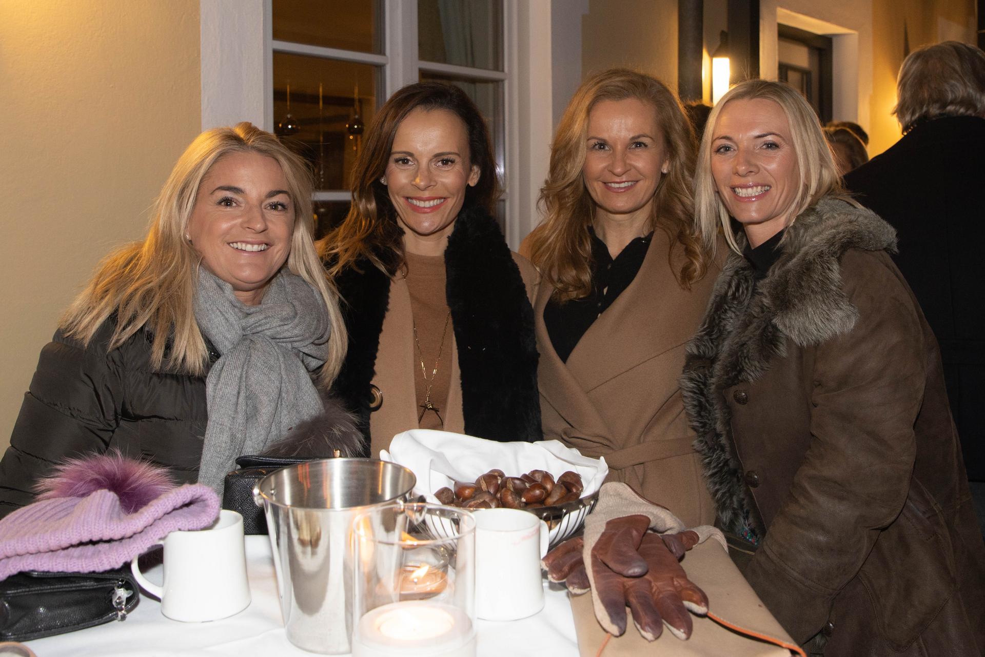 Adventzauber Aigen Charity Gruppenfoto